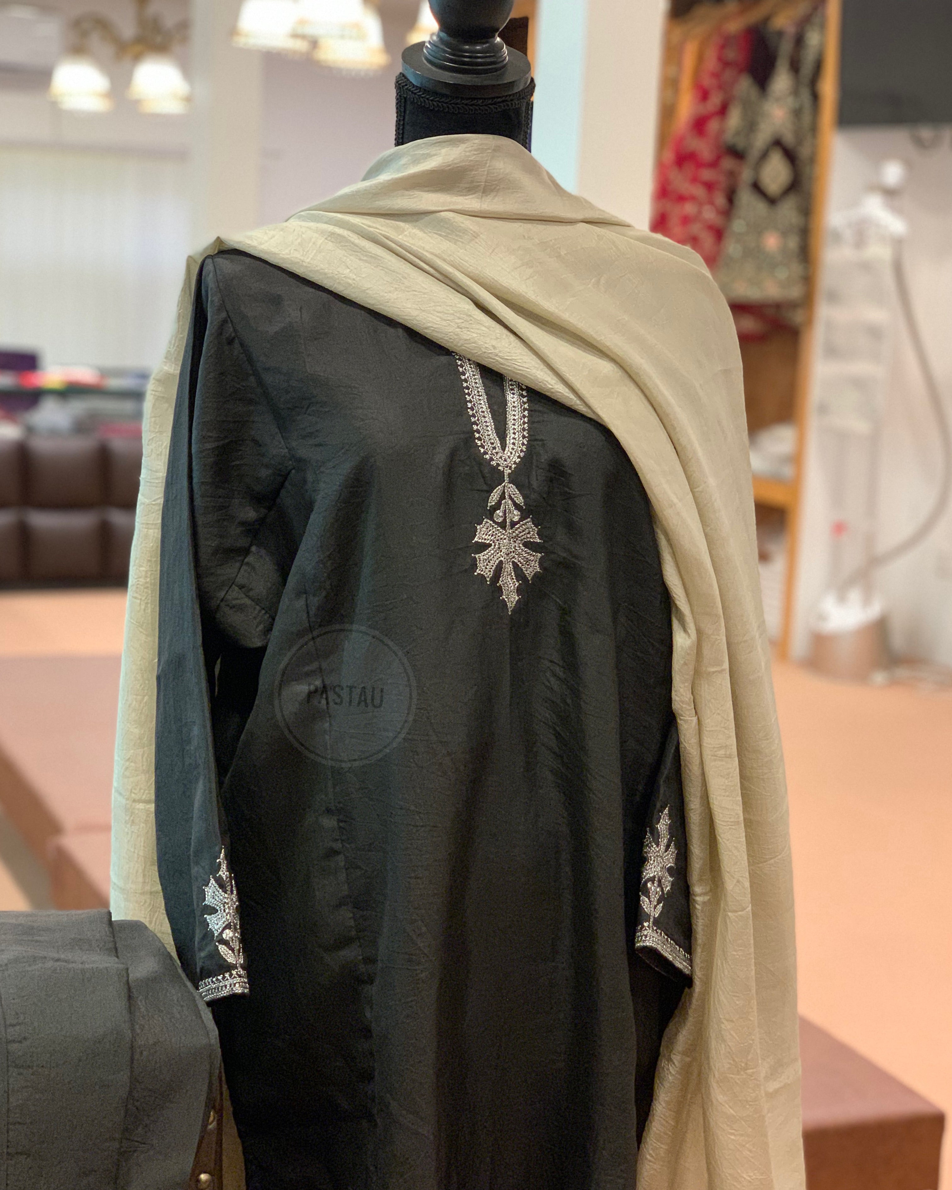 Hand Tilla pure silk 3pc stitched