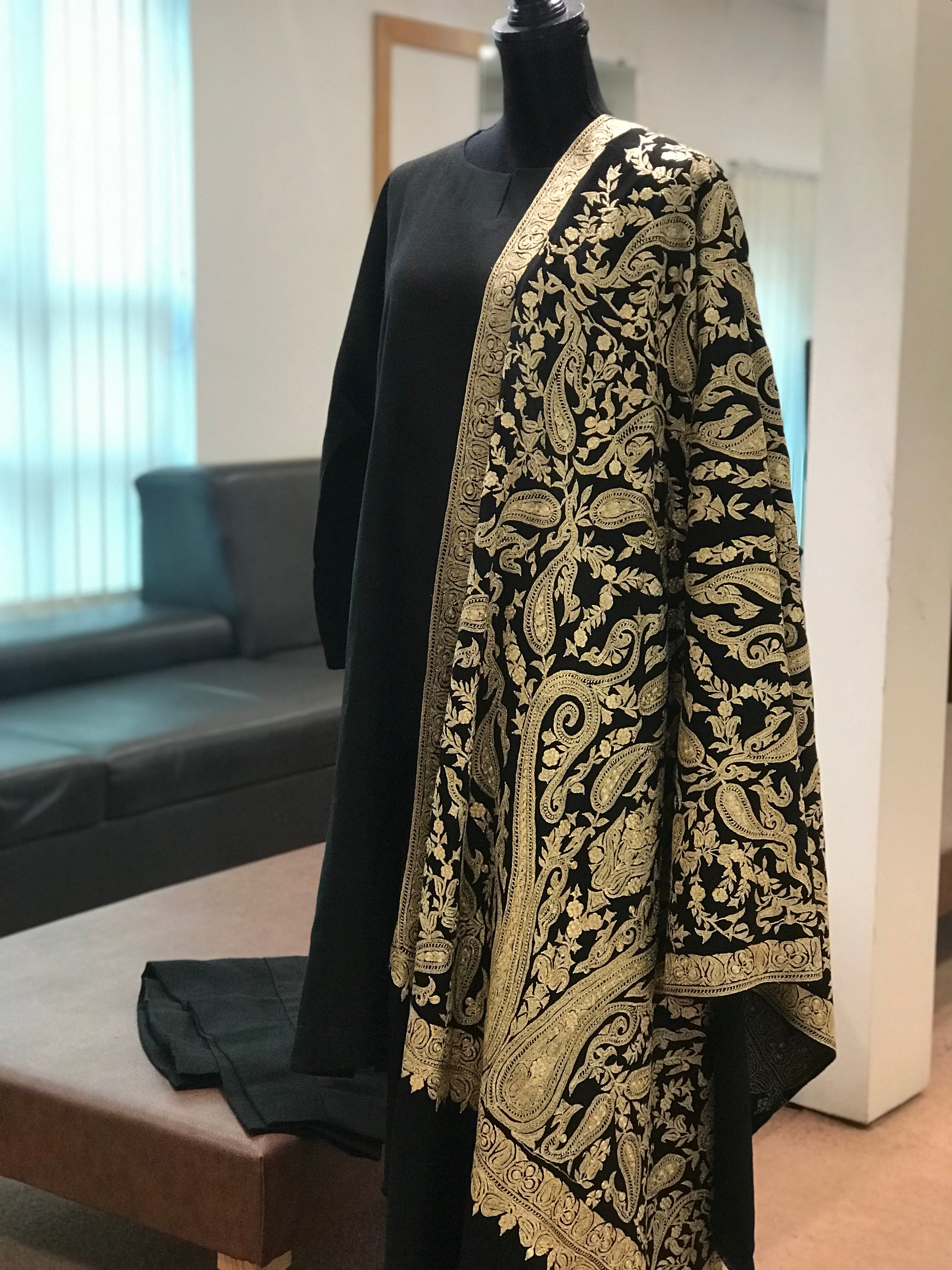 Purepashmina with purewool blend pheran set