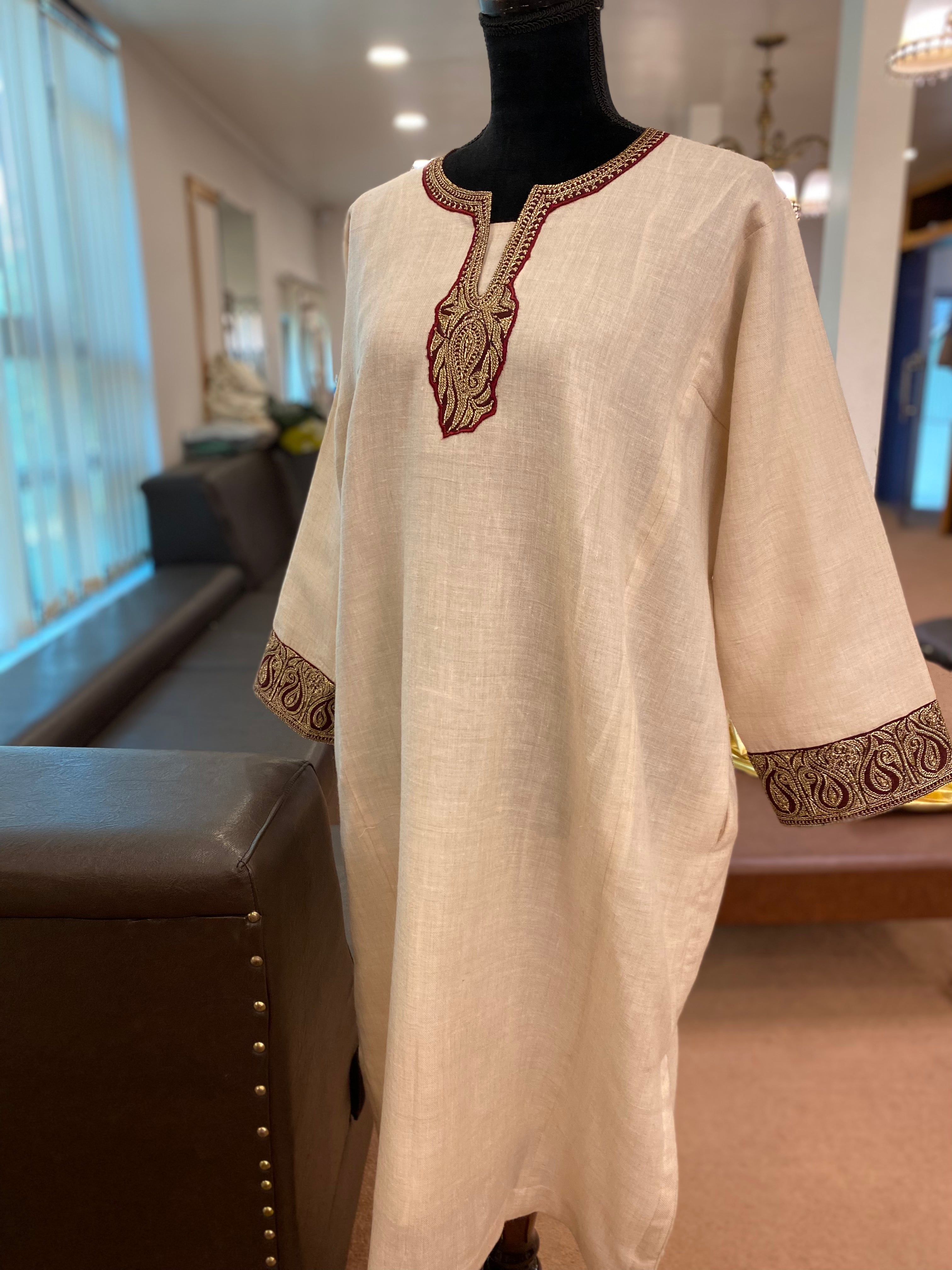 Pure pashmina blend pheran with Hand tilla PWB157