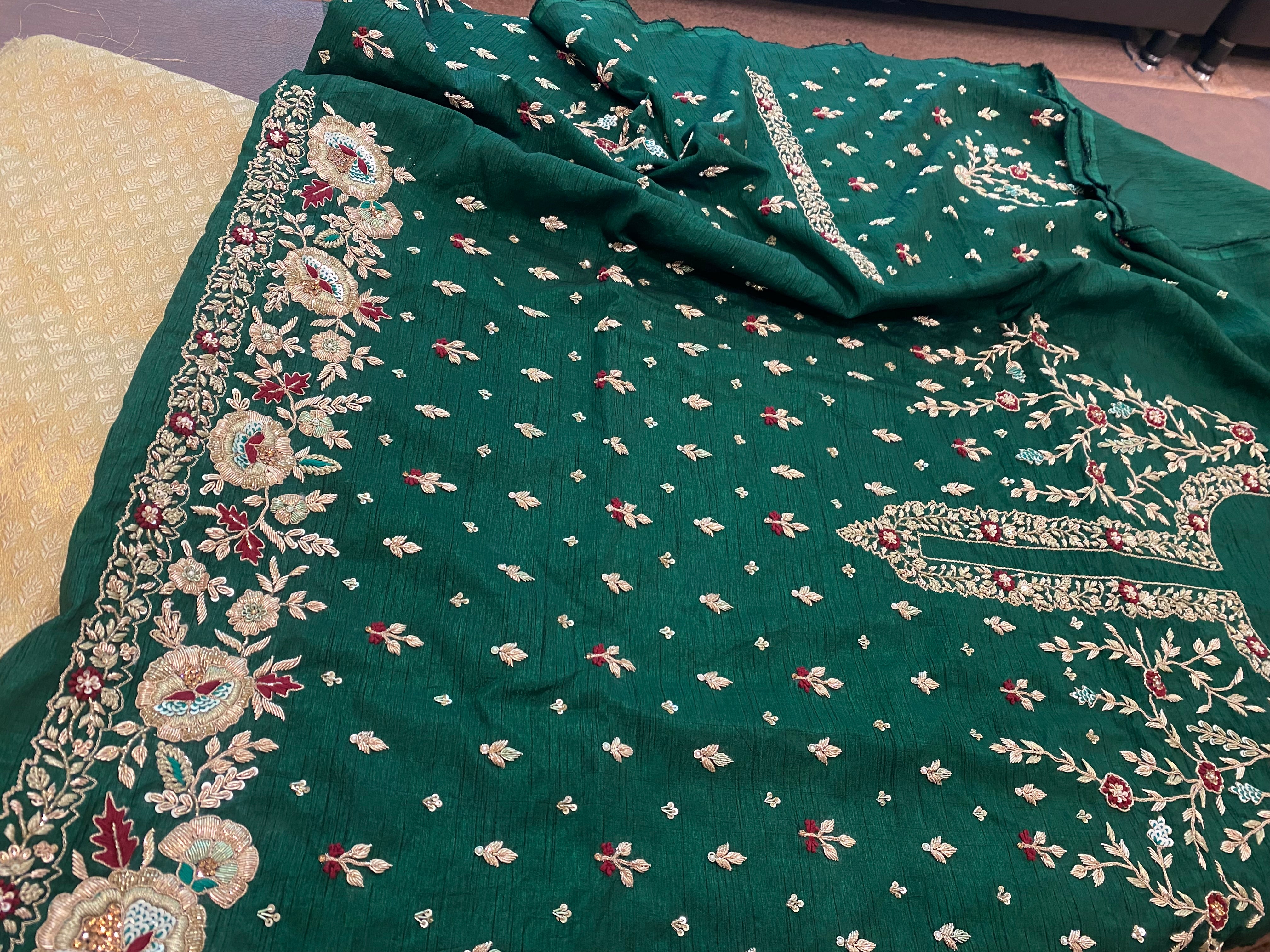 Handembroidered 2 piece suit