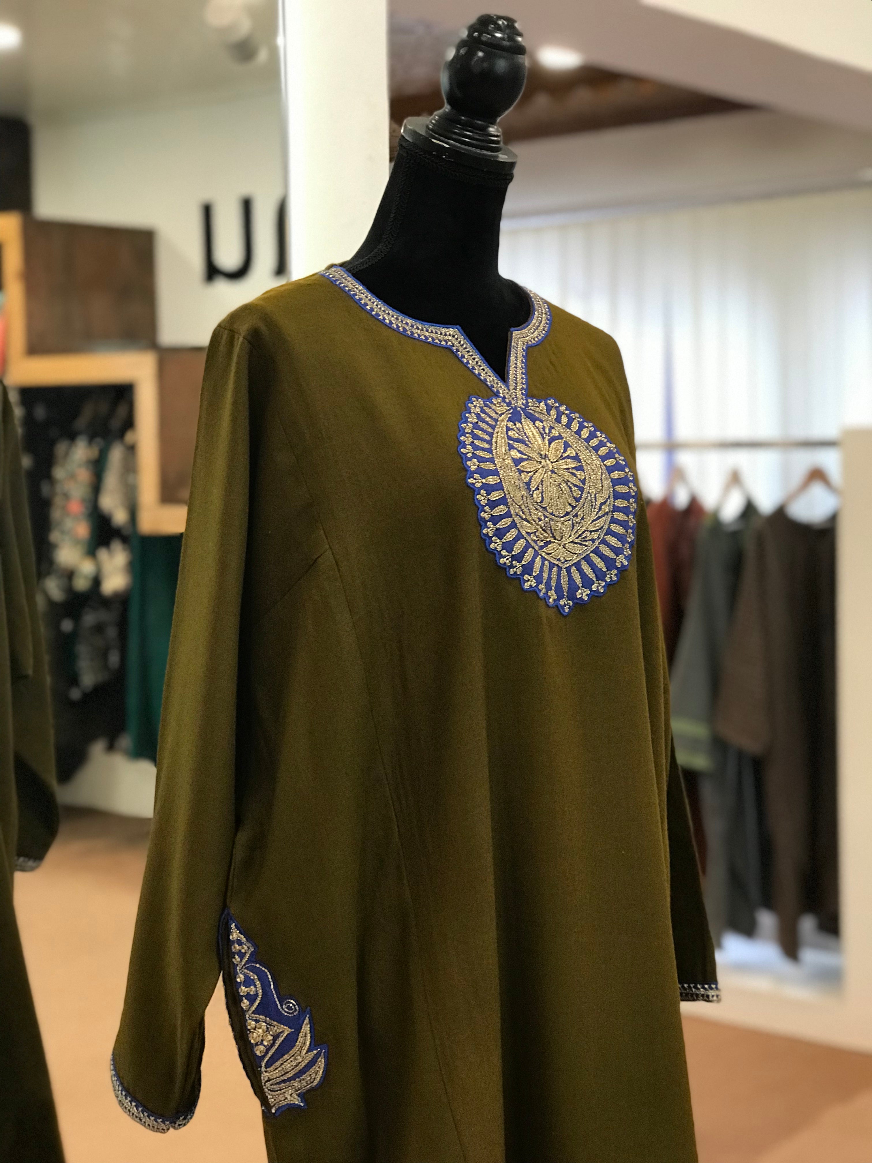 Pure pashmina and pure wool blend pheran with Handcrafted Tilla pwb138