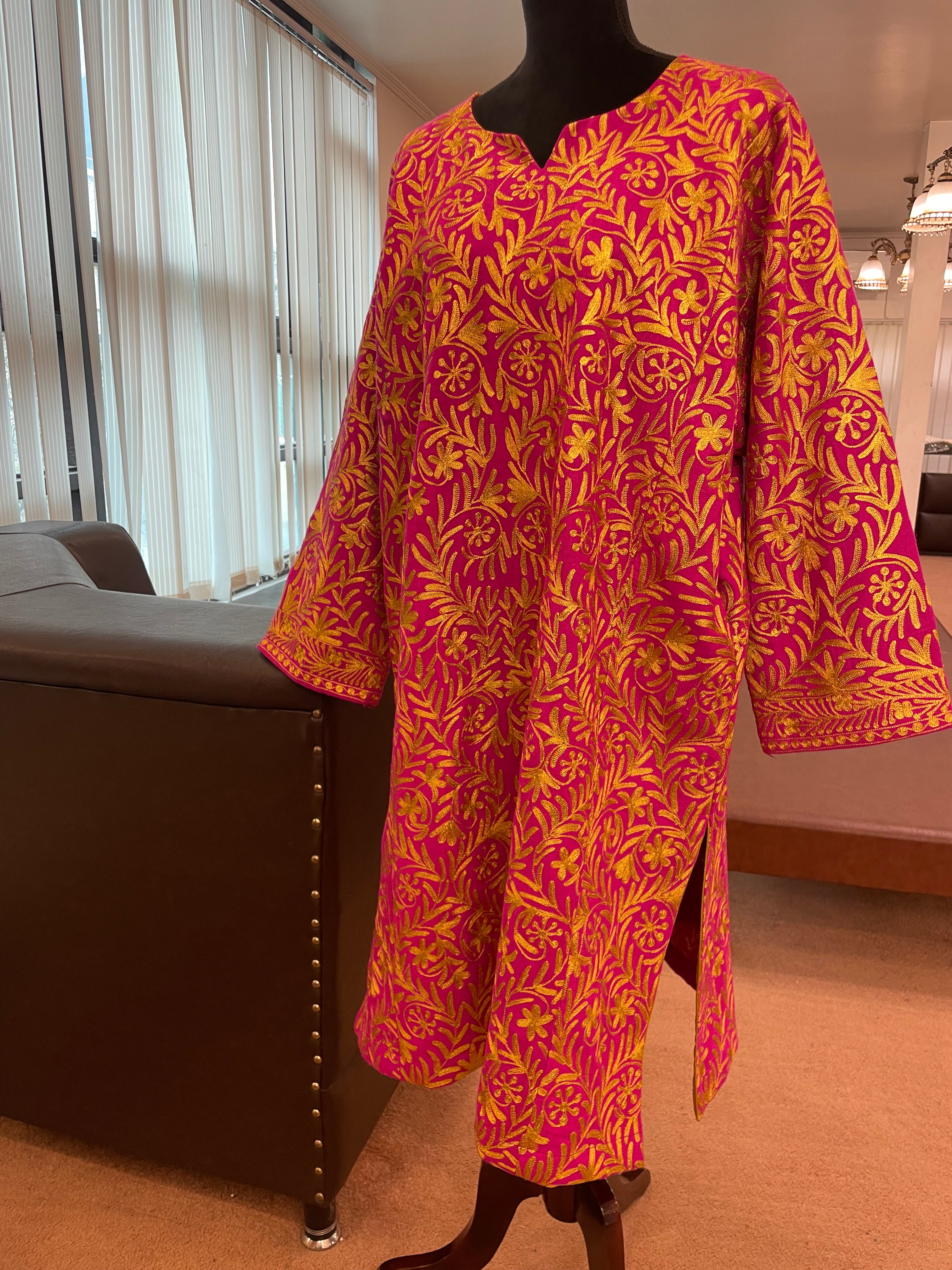 merino wool zariwork pheran pwb241