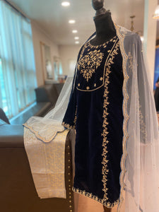 Hand embroidered Suit 3pc stitched