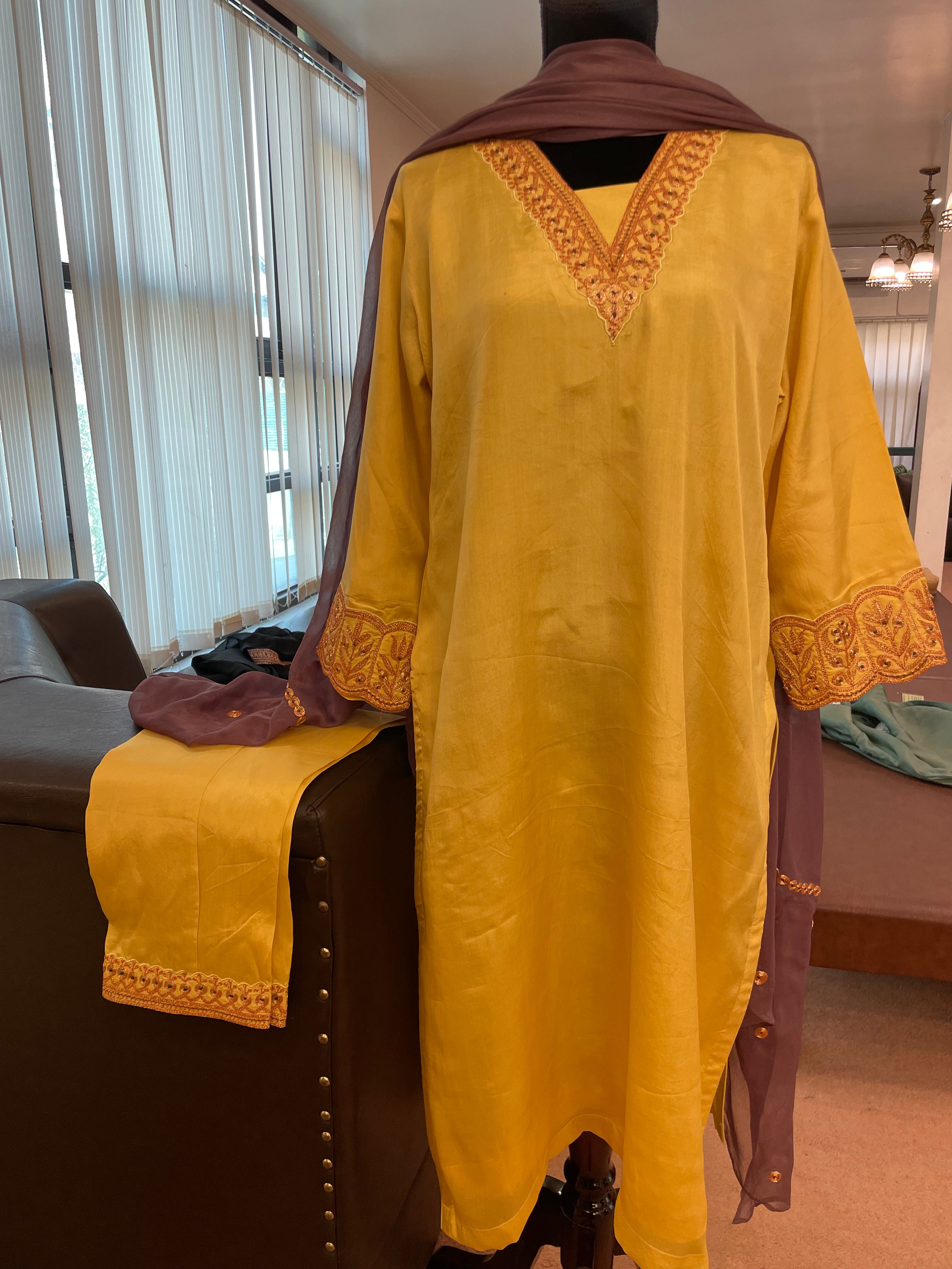 Puresilk 3 piece kurta set mtks335