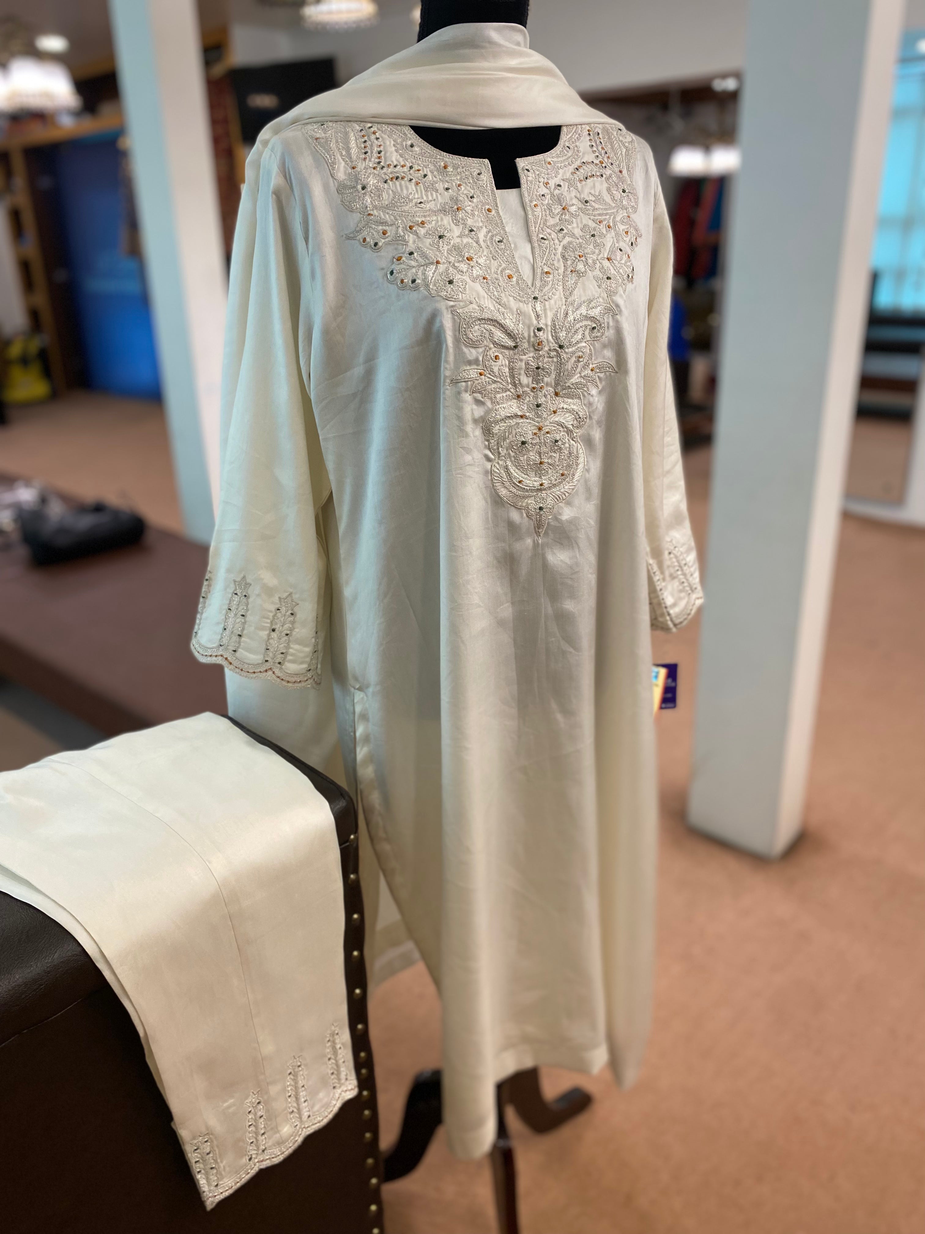 Pure silk kurta set 3pc stitched mtks222