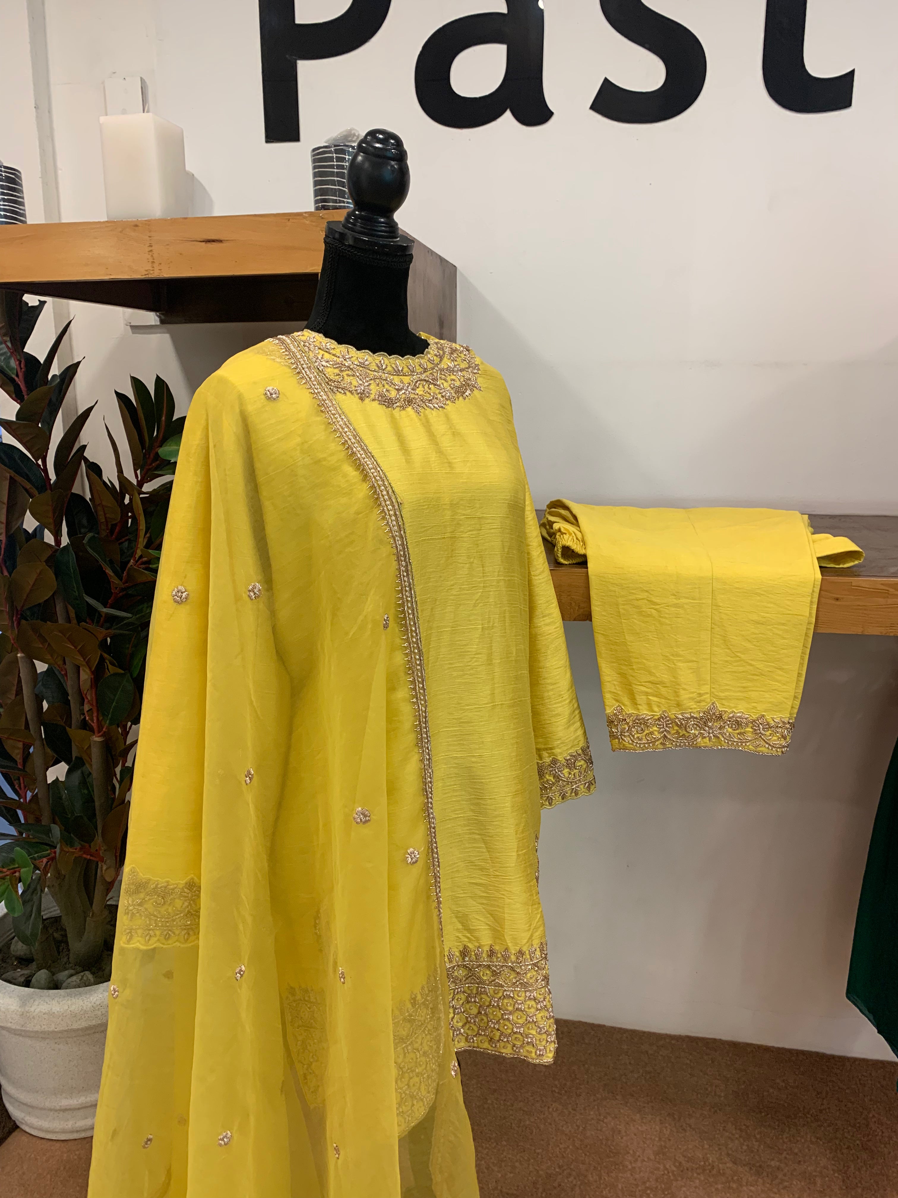 Handembroidered Dress 3pc stitched