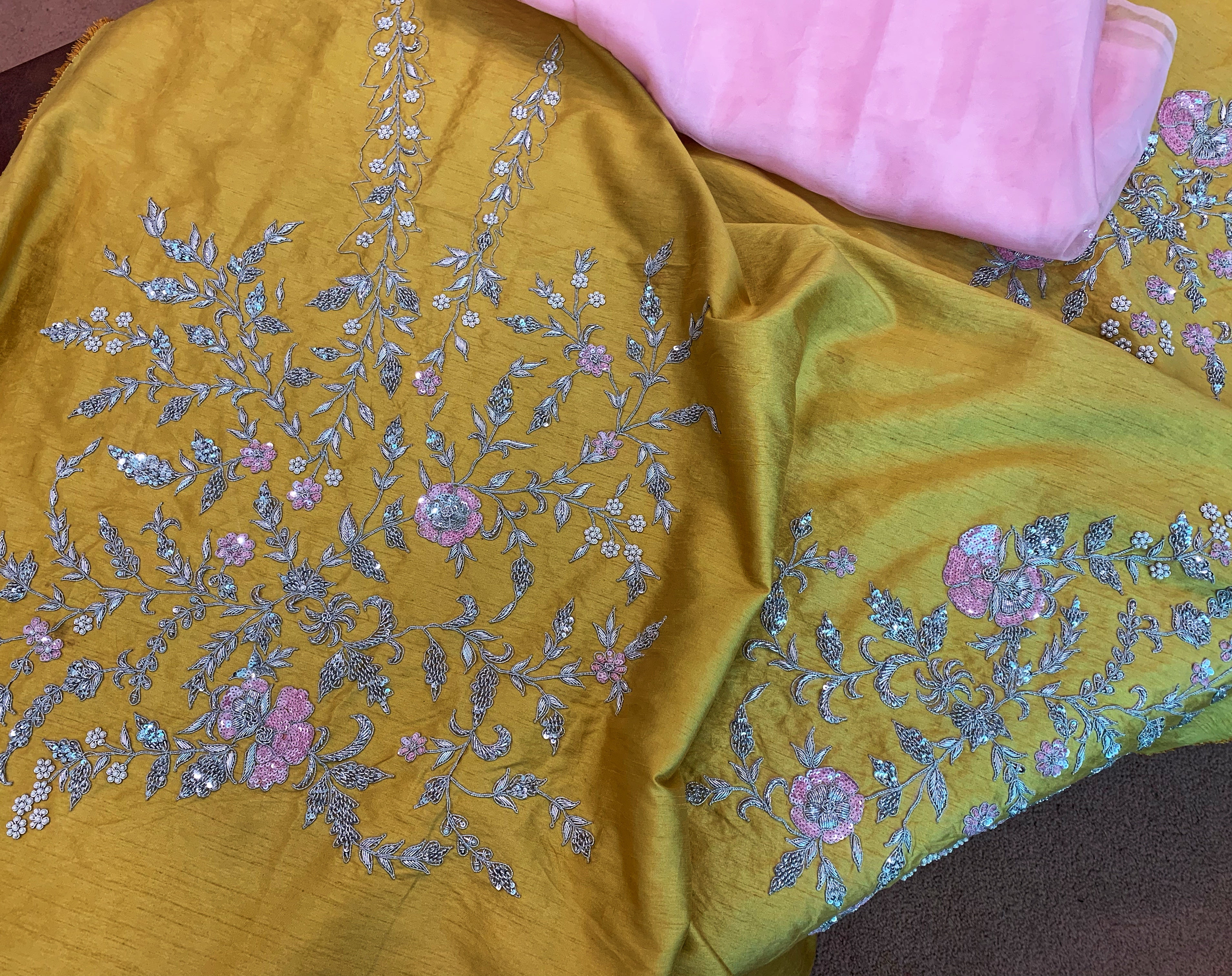 Hand embroidered suit 3pc unstitched