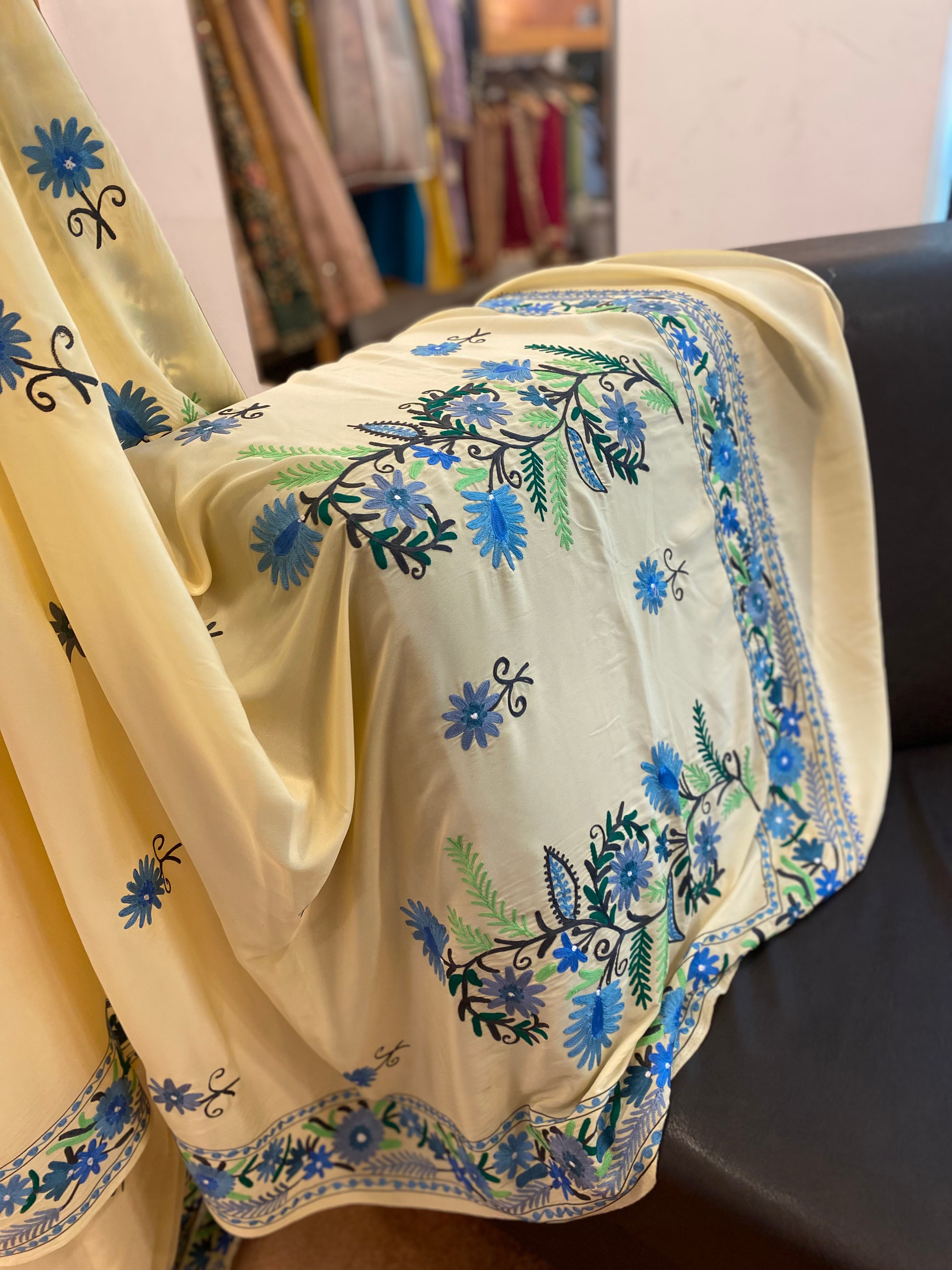 Kashmiri embroidered saree SR016