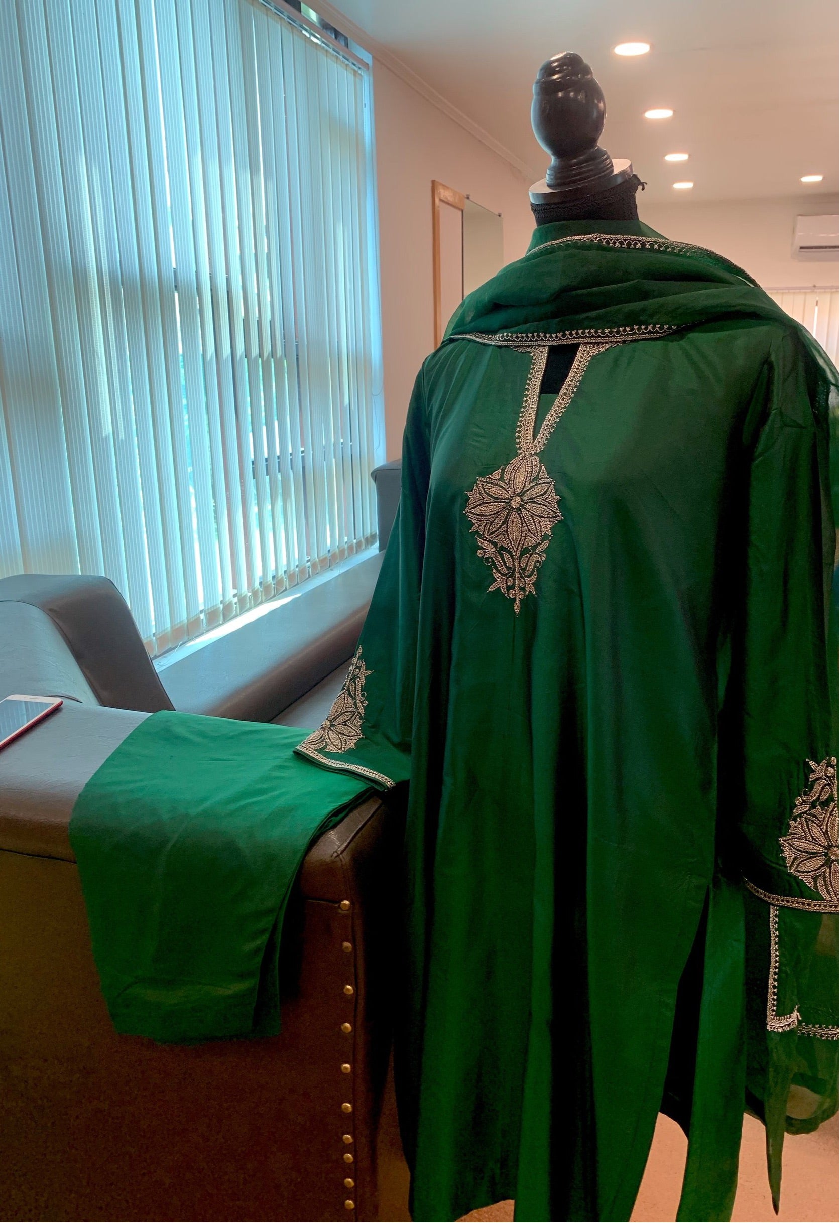 Hand Tilla pure silk 3pc stitched