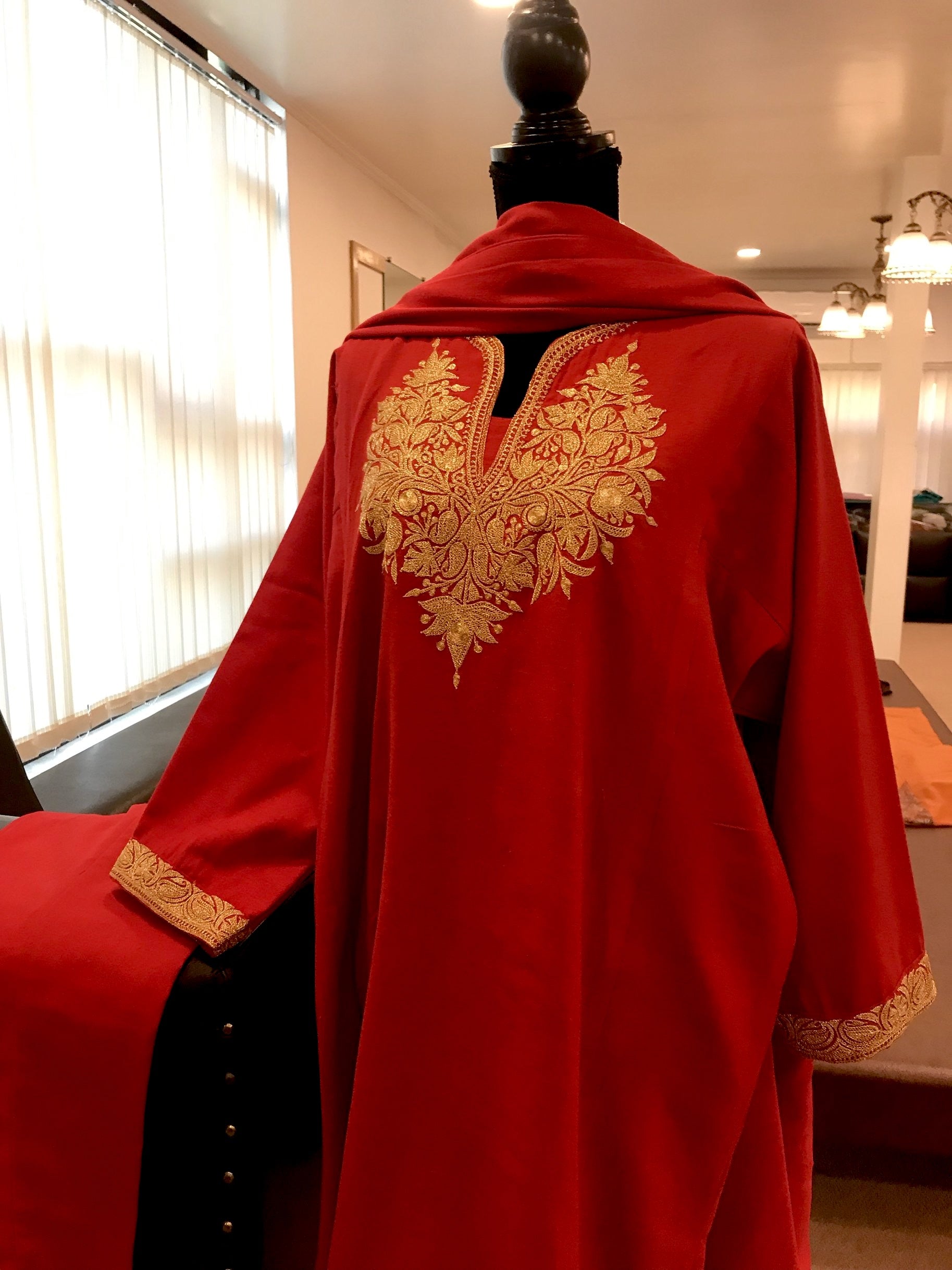 Pure pashmina and pure wool blend 3pc set with Hand Tilla