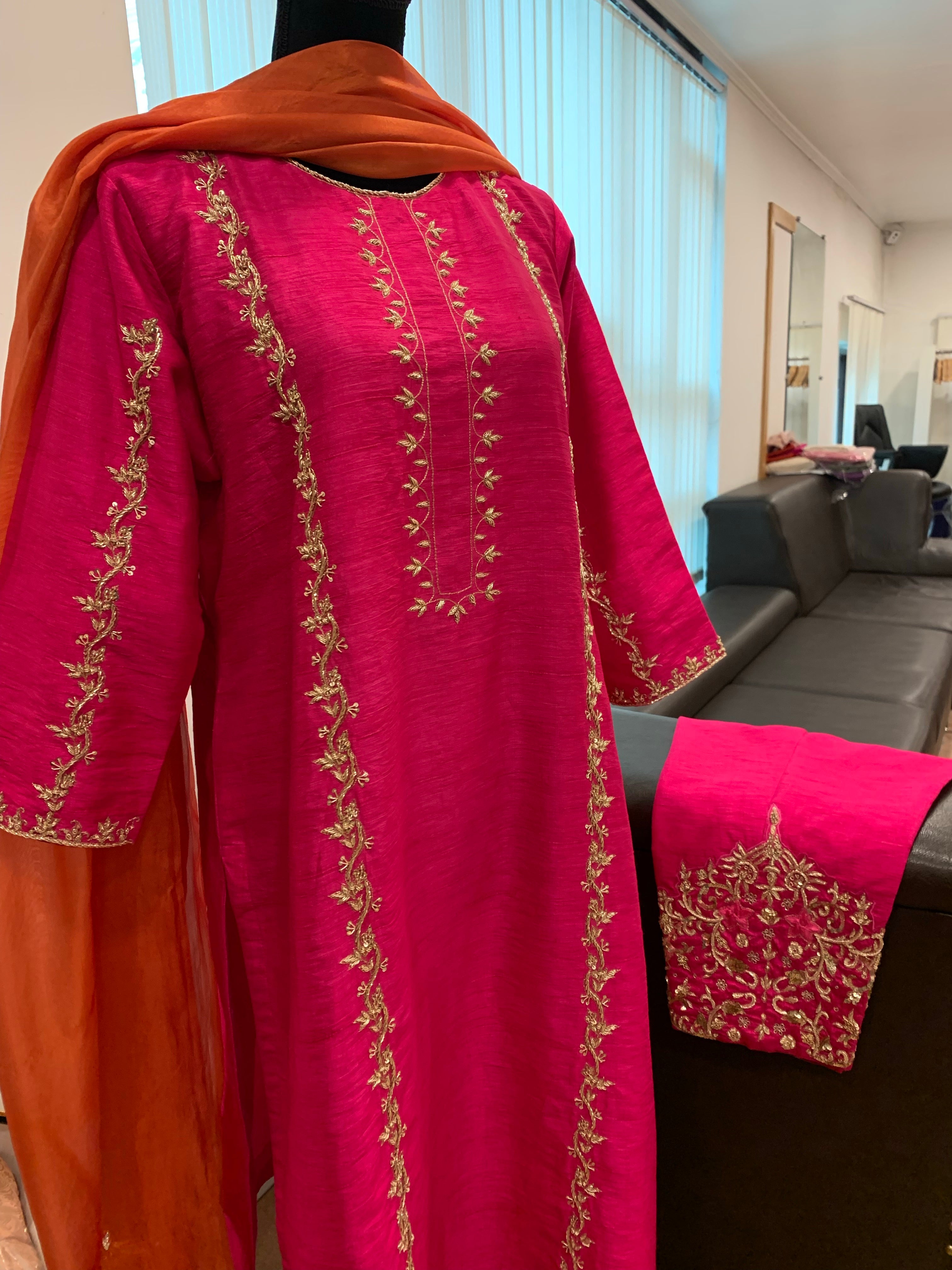 Handembroidered suit 3pc stitched