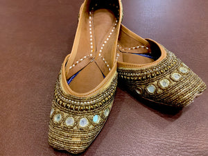 Handmade Genuine Leather jutti - Pastau