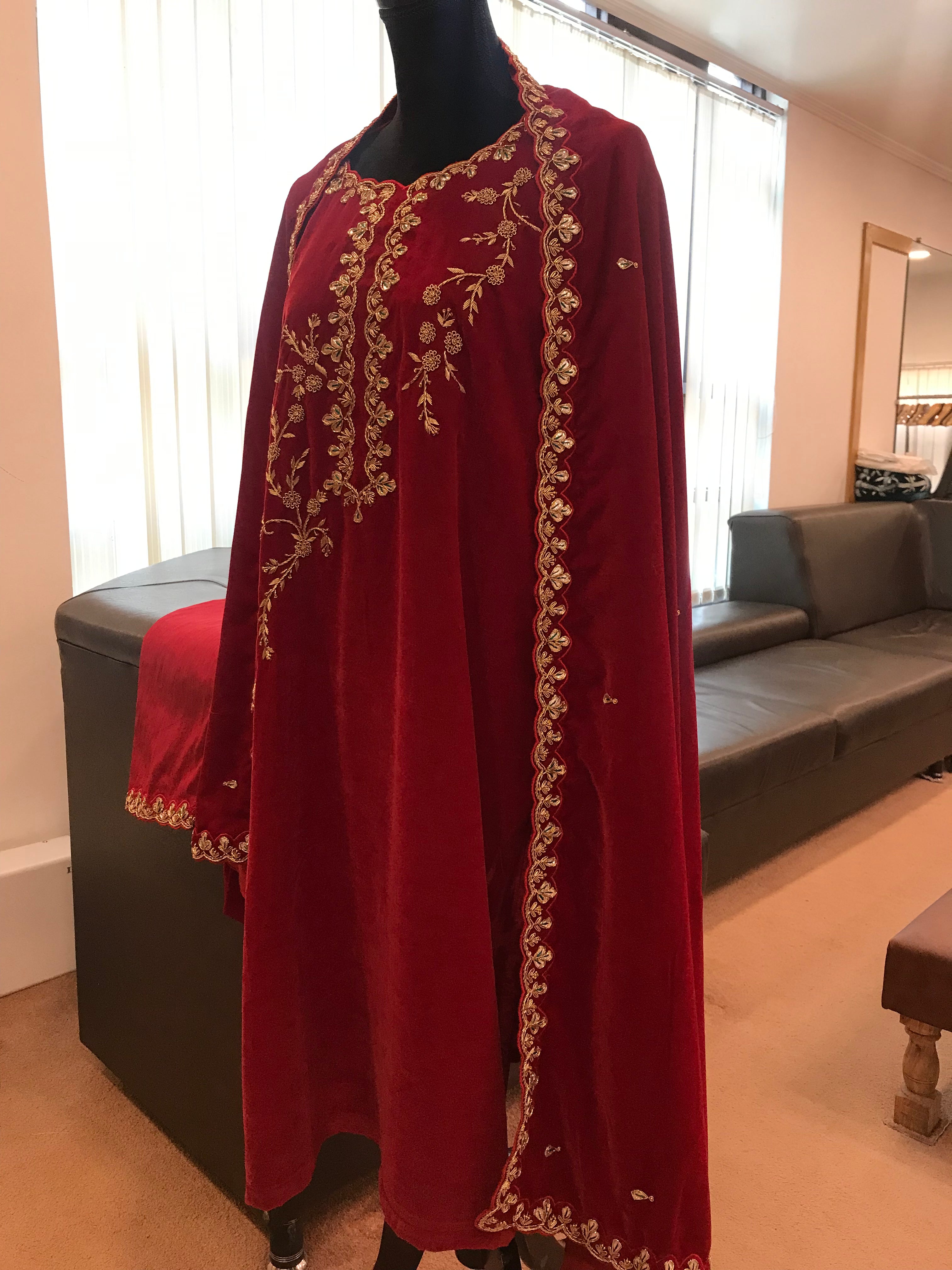 Hand embroidered Suit 3pc stitched